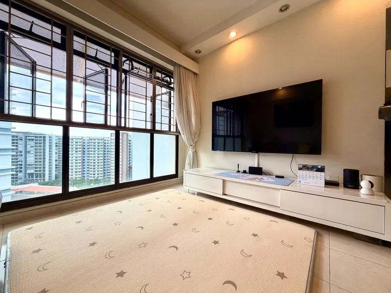 Blk 309A ANCHORVALE RD image 1 of 10