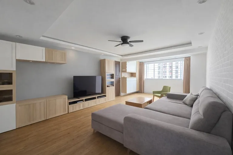 Blk 112 BEDOK NTH RD image 1 of 9