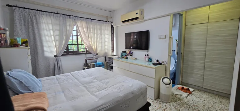 Blk 15 EUNOS CRES image 1 of 5
