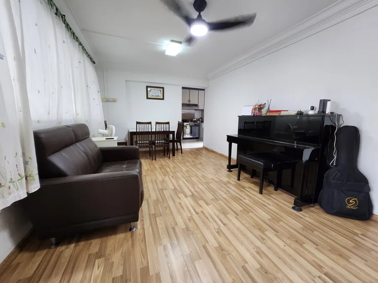 Blk 166 BISHAN ST 13 image 1 of 8
