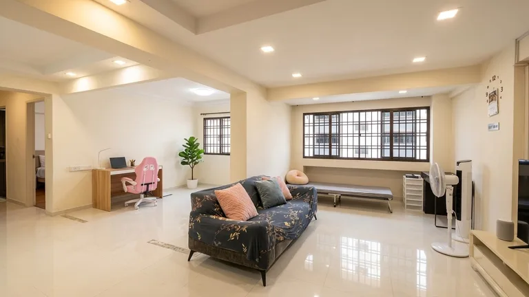 Blk 607 CHOA CHU KANG ST 62 image 1 of 6