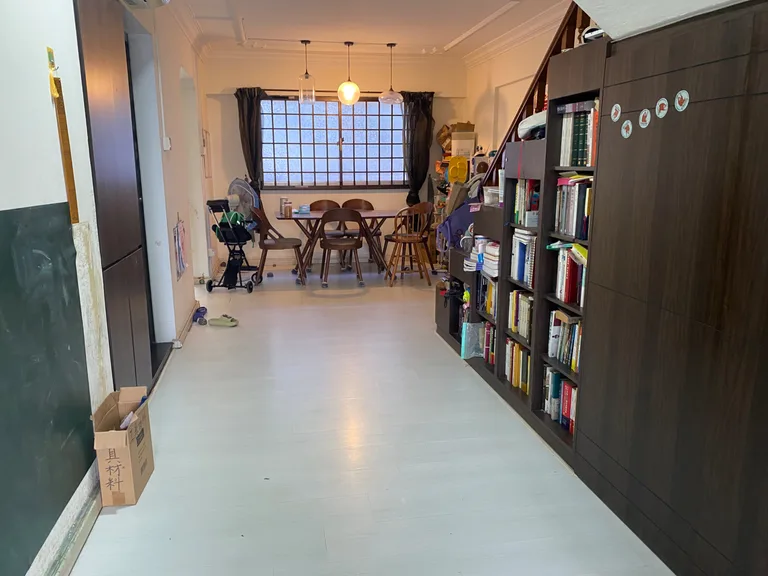 Blk 804 WOODLANDS ST 81 image 1 of 6