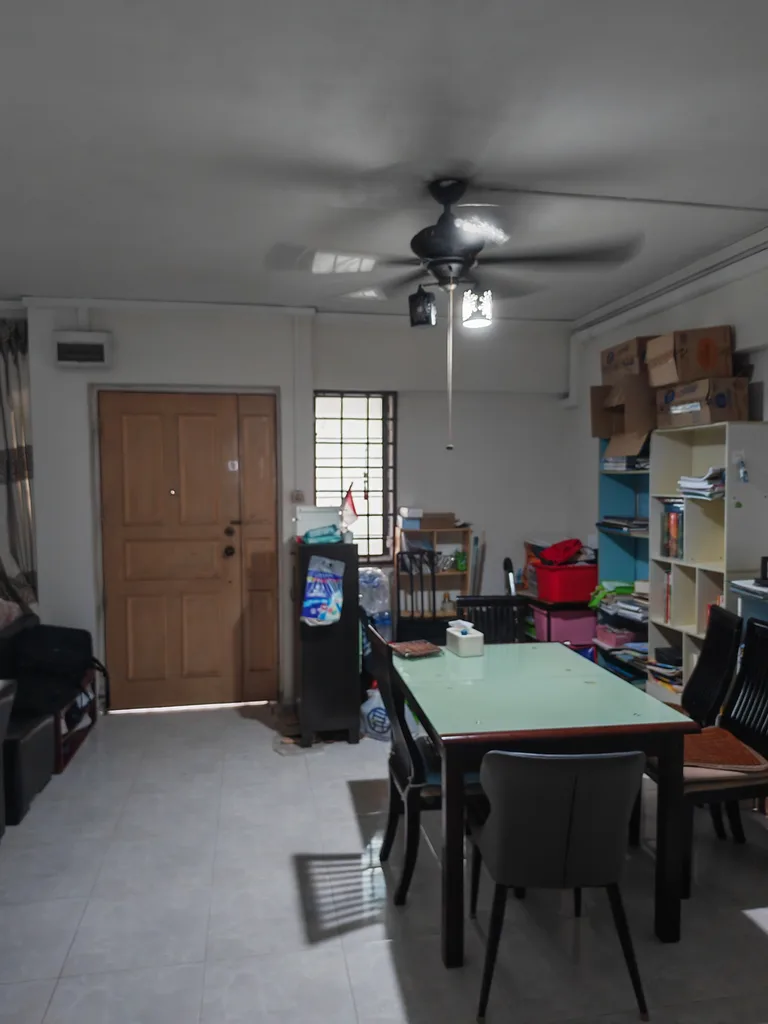 Blk 756 WOODLANDS AVE 4 image 1 of 3