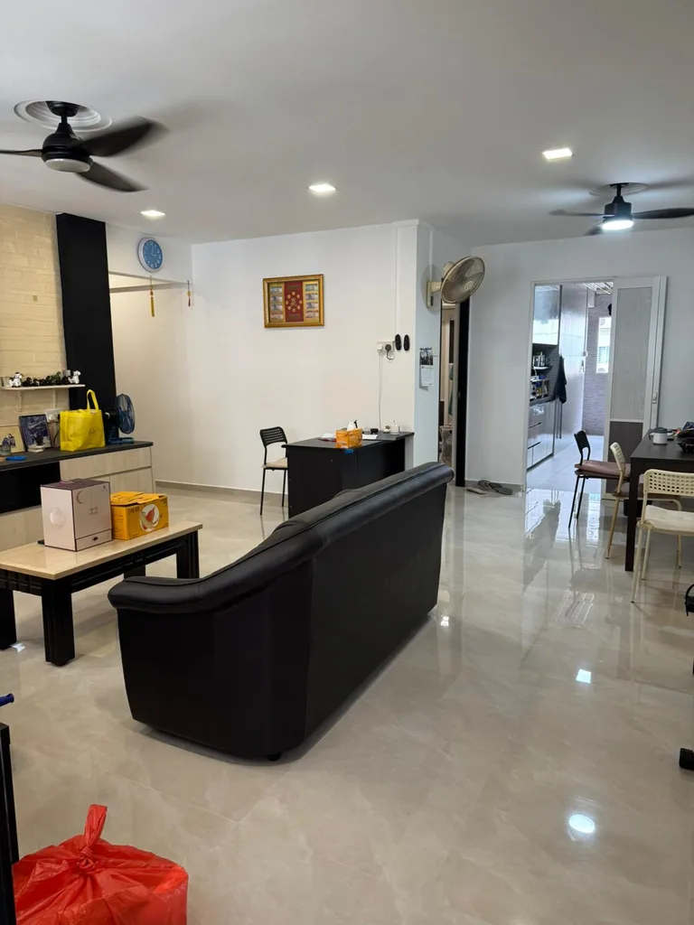 Blk 341 BT BATOK ST 34 image 1 of 9