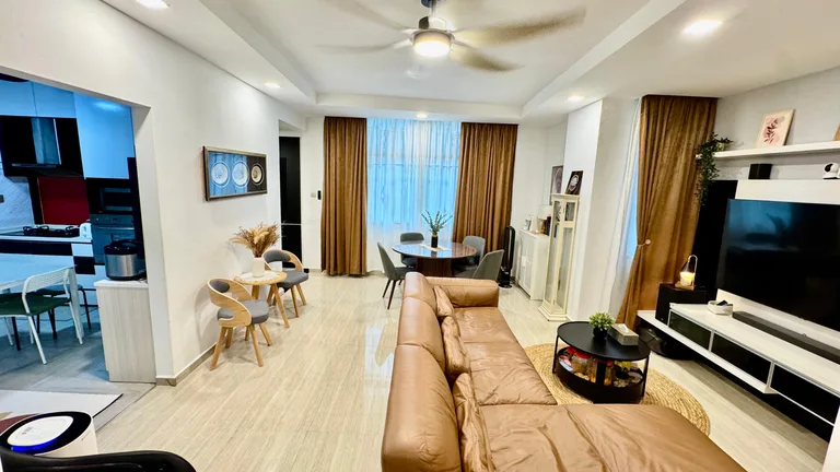 Blk 658 CHOA CHU KANG CRES image 1 of 10
