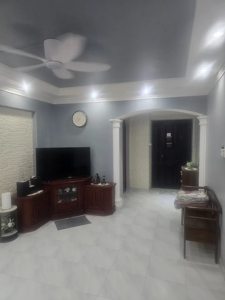 Blk 548 SERANGOON NTH AVE 3 image 1 of 10