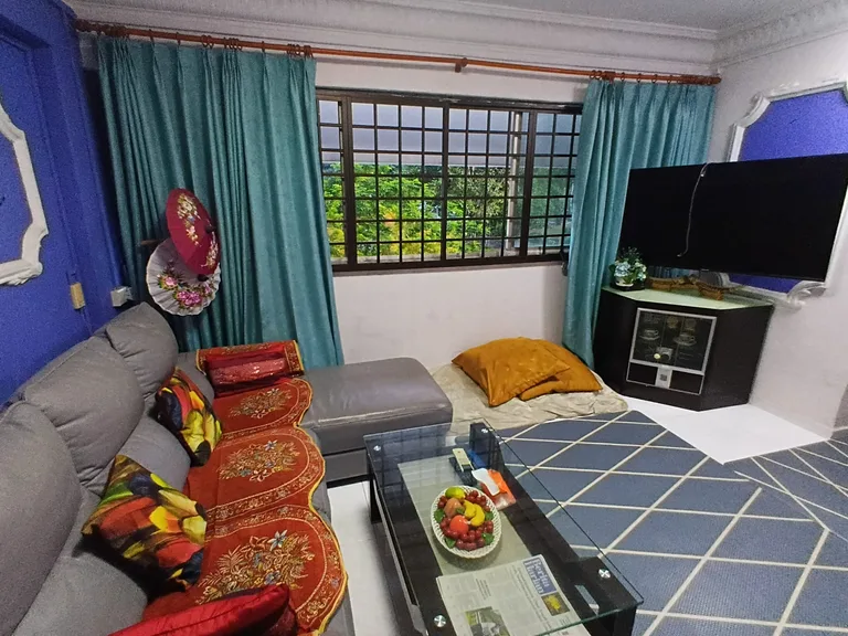 Blk 104 POTONG PASIR AVE 1 image 1 of 6