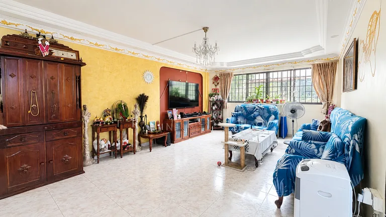 Blk 238 JURONG EAST ST 21 image 1 of 5