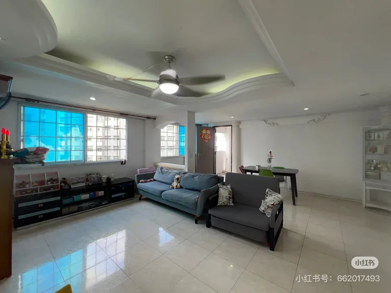 Blk 427 YISHUN AVE 11 image 1 of 10