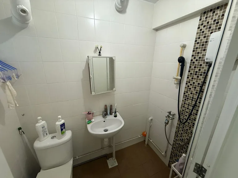 Blk 445 TAMPINES ST 42 image 1 of 4