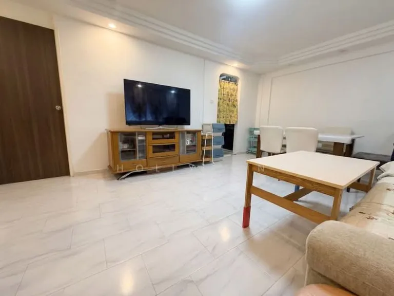 Blk 170 BISHAN ST 13 image 1 of 6