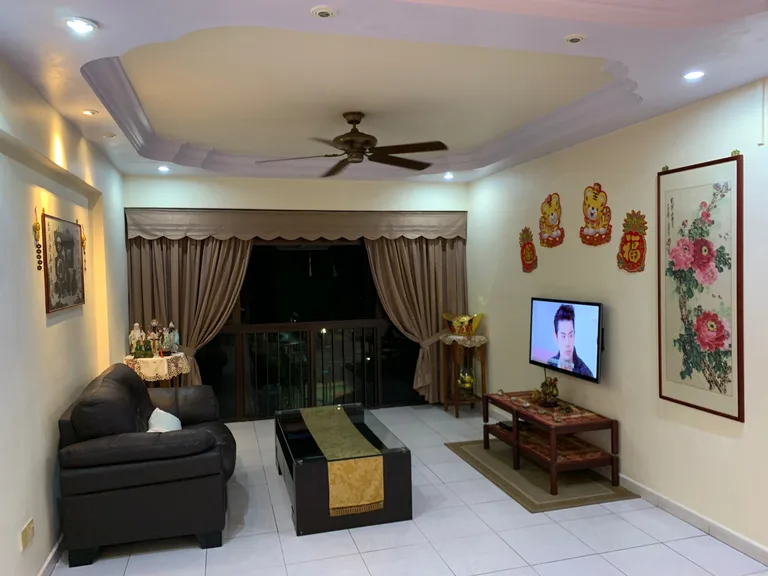 Blk 524 WOODLANDS DR 14 image 1 of 10