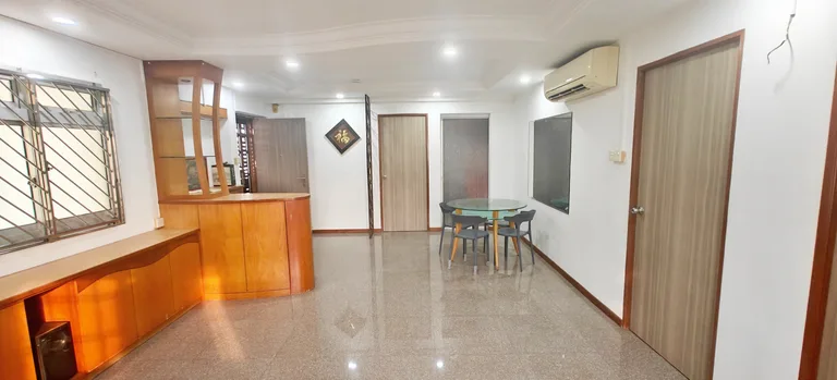 Blk 565 CHOA CHU KANG ST 52 image 1 of 7