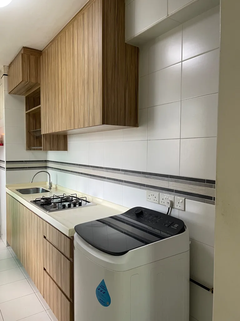 Blk 463A SEMBAWANG DR image 1 of 3