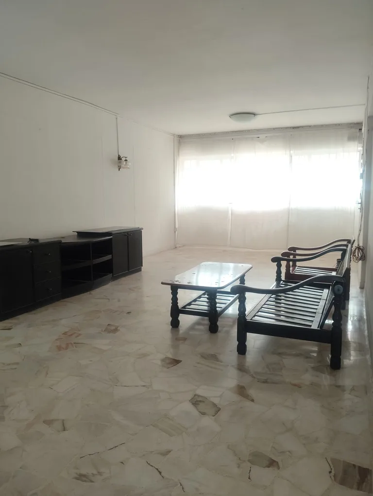 Blk 269 TAMPINES ST 21 image 1 of 6