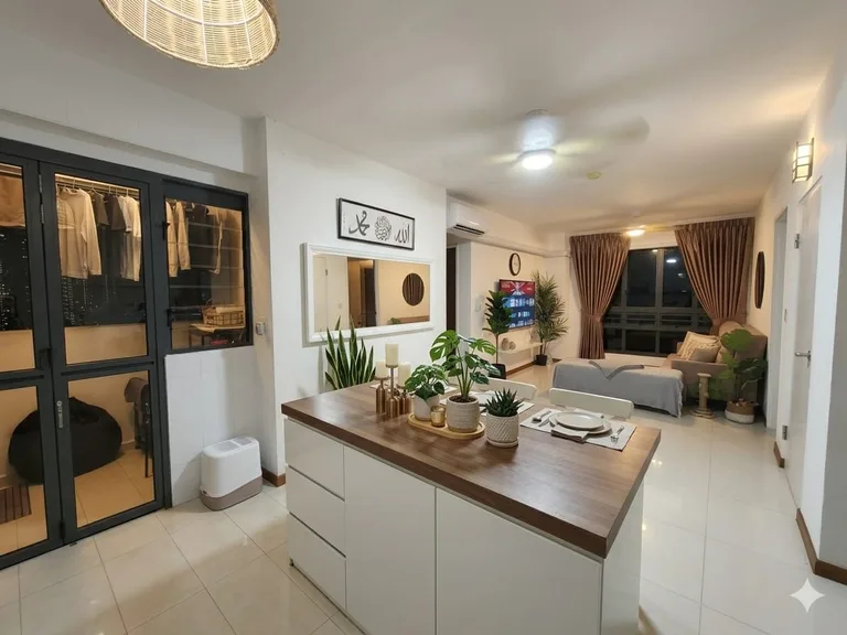 Blk 94 DAWSON RD image 1 of 6