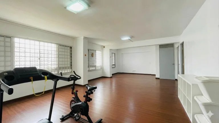 Blk 703 JURONG WEST ST 71 image 1 of 8
