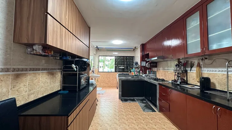 Blk 376 CLEMENTI AVE 4 image 1 of 10