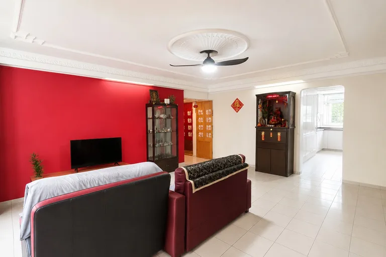 Blk 320 YISHUN CTRL image 1 of 10