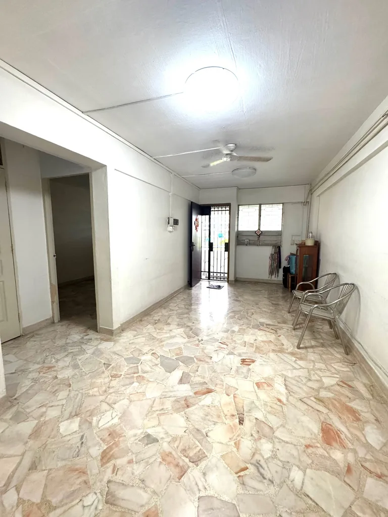 Blk 523 ANG MO KIO AVE 5 image 1 of 3