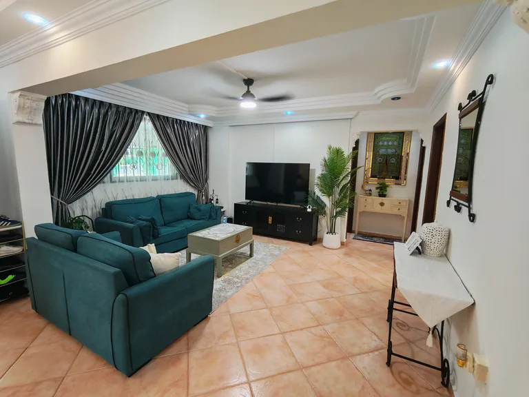 Blk 540 SERANGOON NTH AVE 4 image 1 of 9