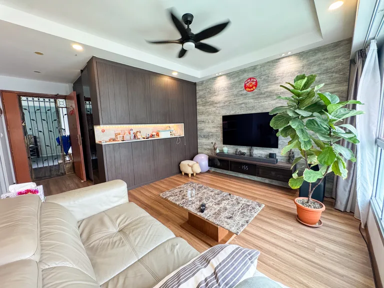 Blk 633C SENJA RD image 1 of 10