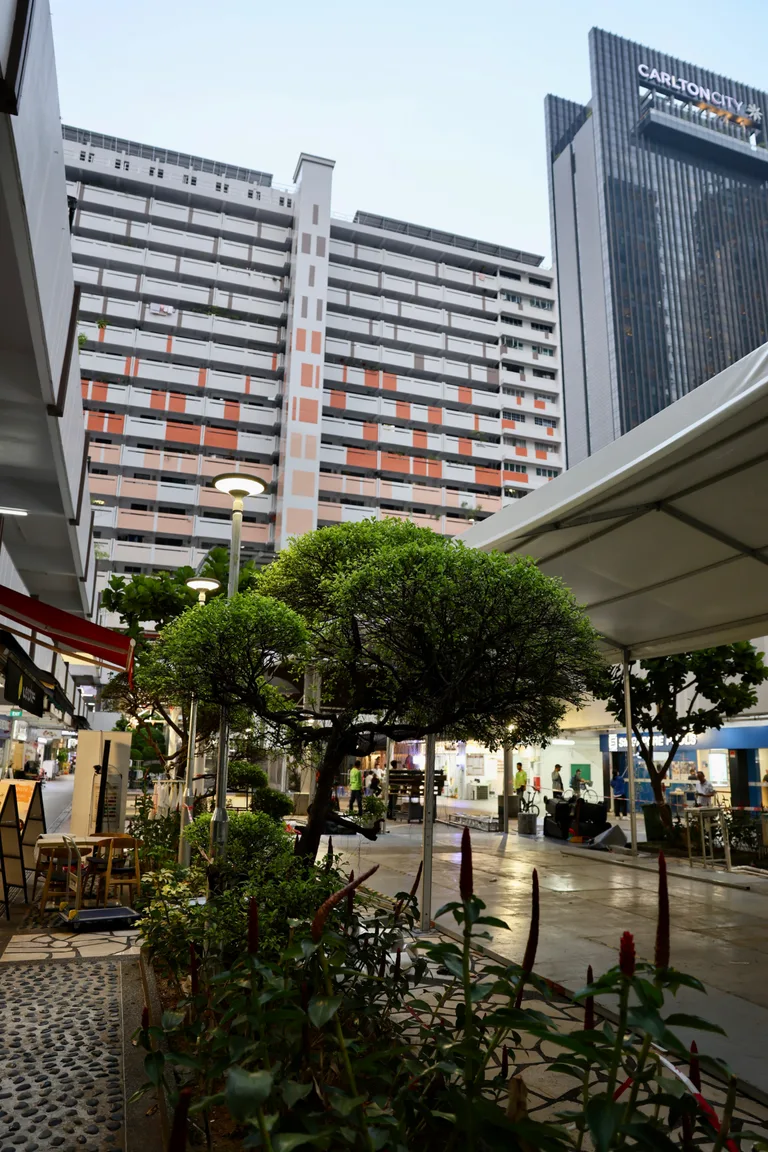 Blk 3 TG PAGAR PLAZA image 1 of 10
