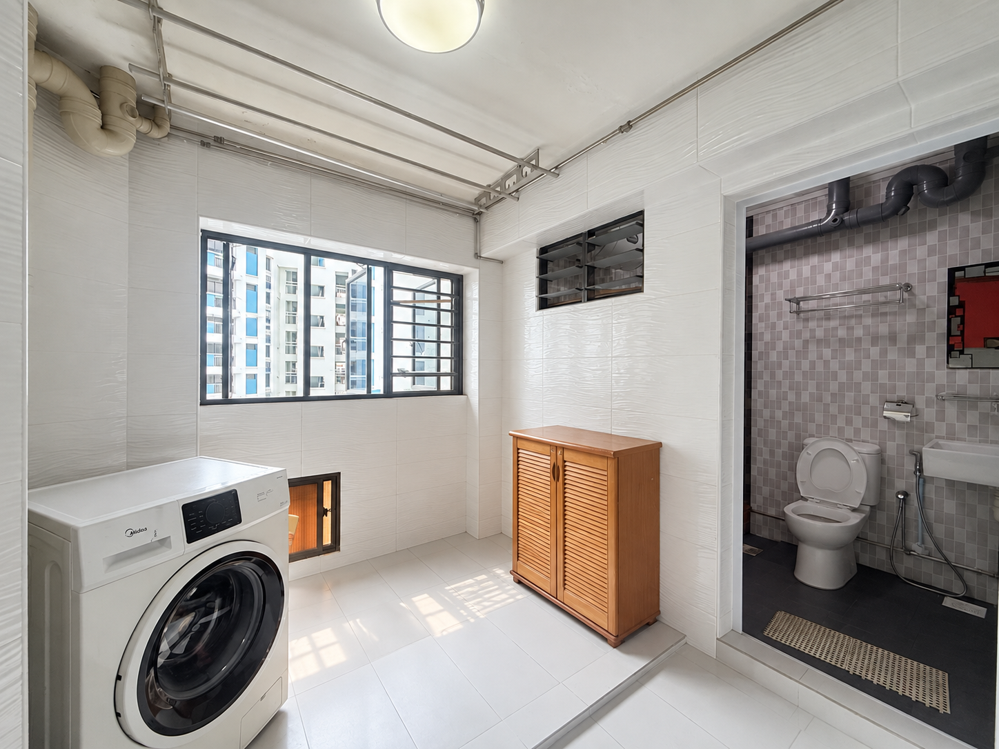 Blk 733 TAMPINES ST 71 image 1 of 6