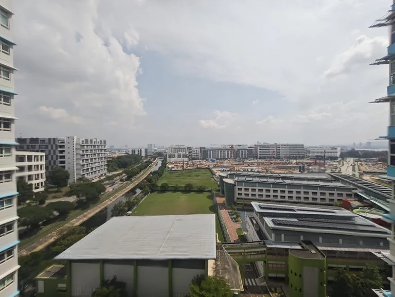 Blk 466D SEMBAWANG DR image 1 of 10