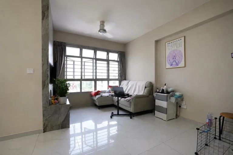 Blk 694C WOODLANDS DR 62 image 1 of 10