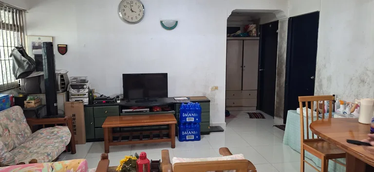 Blk 80 LOR 4 TOA PAYOH image 1 of 5