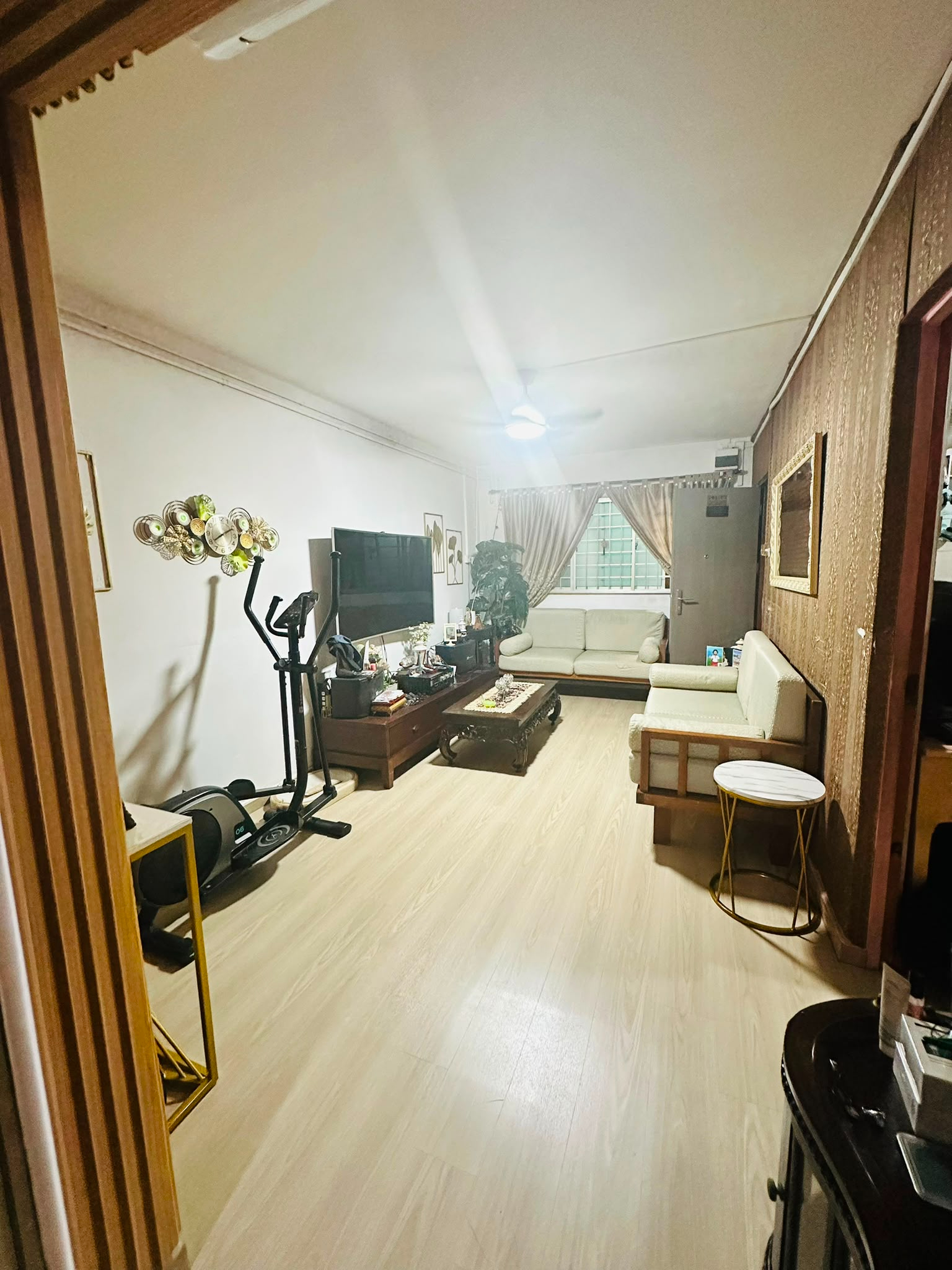 Blk 829 YISHUN ST 81 image 1 of 6