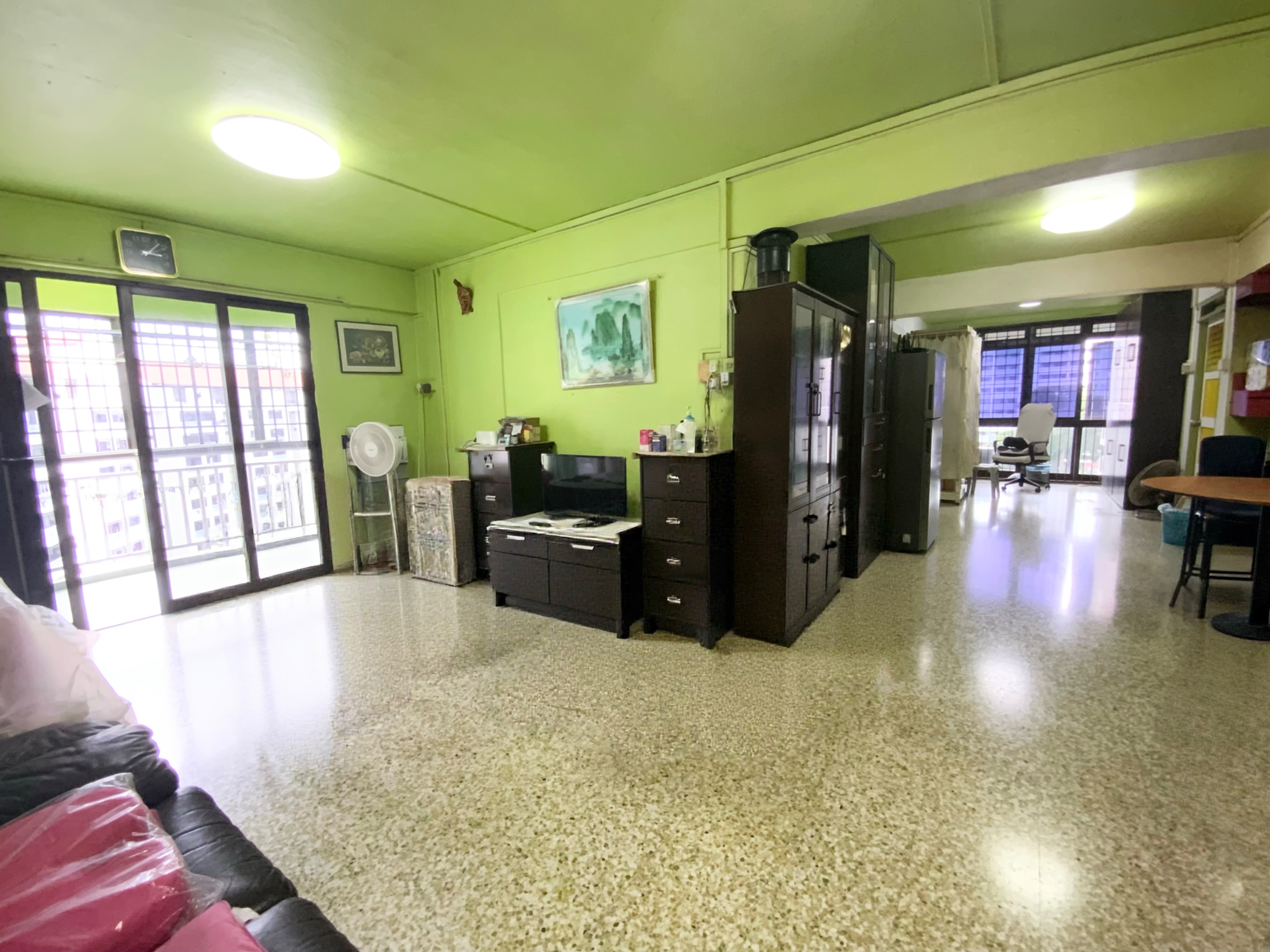 Blk 49 TELOK BLANGAH DR image 1 of 10