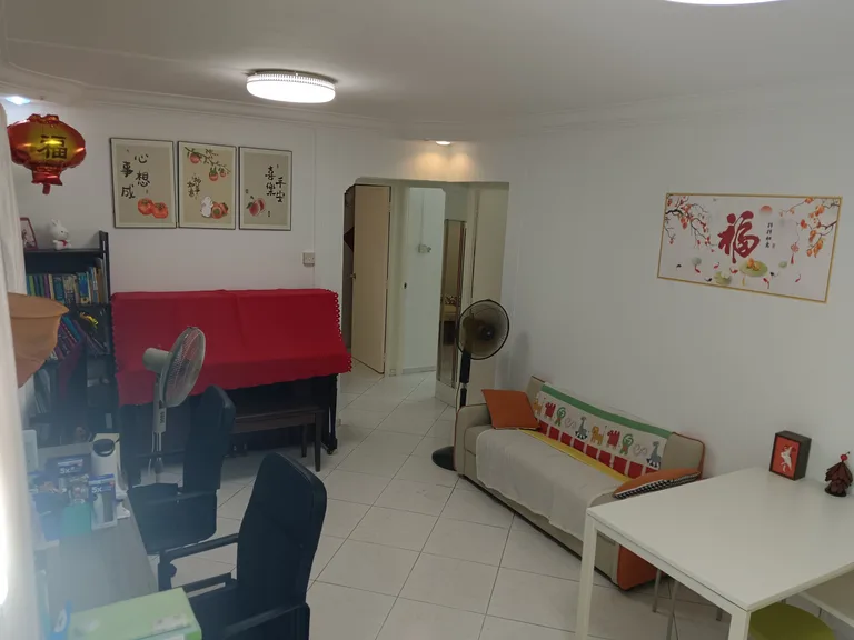 Blk 668A JURONG WEST ST 64 image 1 of 8