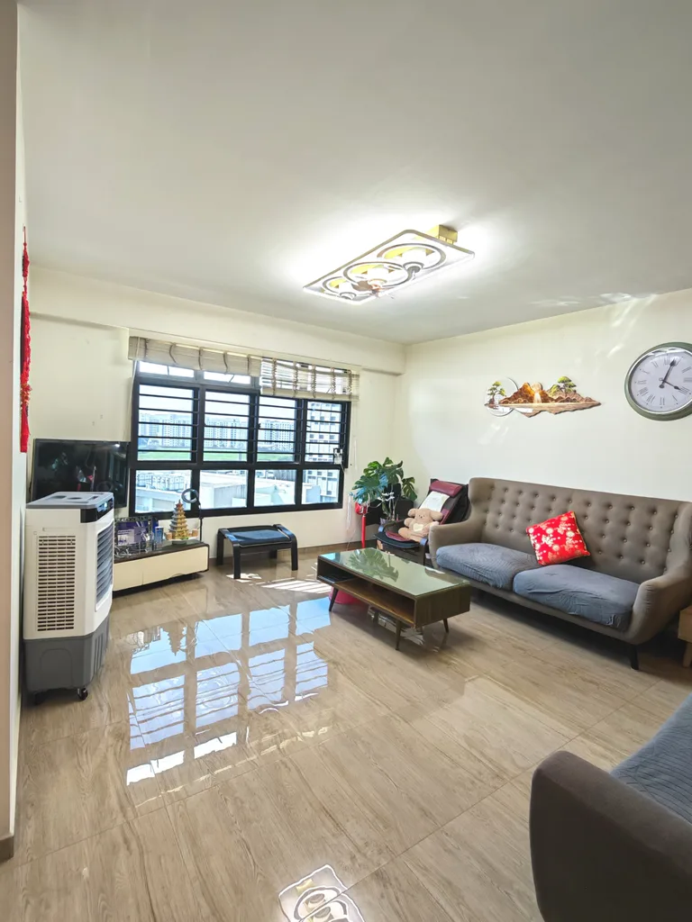 Blk 278A COMPASSVALE BOW image 1 of 10