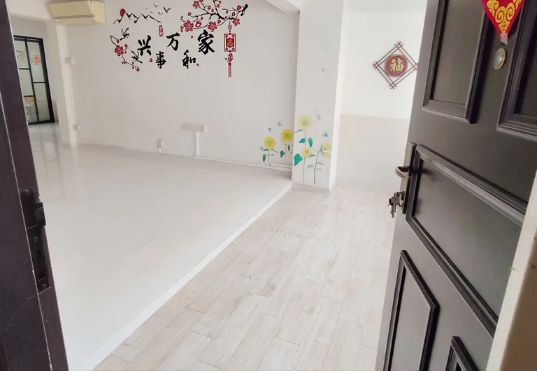 Blk 229 YISHUN ST 21 image 1 of 10