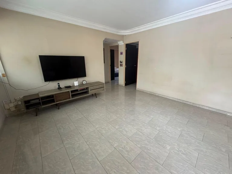 Blk 617 CHOA CHU KANG NTH 7 image 1 of 10