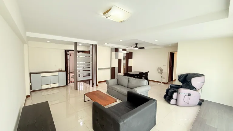 Blk 466D SEMBAWANG DR image 1 of 10