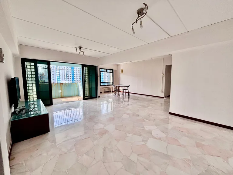 Blk 665B JURONG WEST ST 64 image 1 of 7