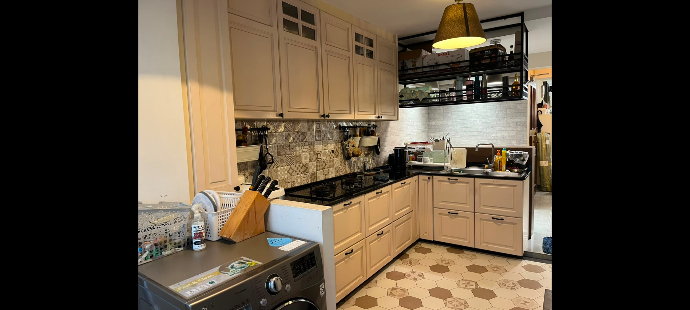 Blk 408 HOUGANG AVE 10 image 1 of 7