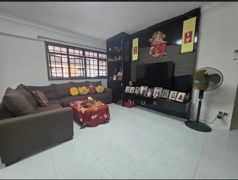 Blk 118 SERANGOON NTH AVE 1 image 1 of 10