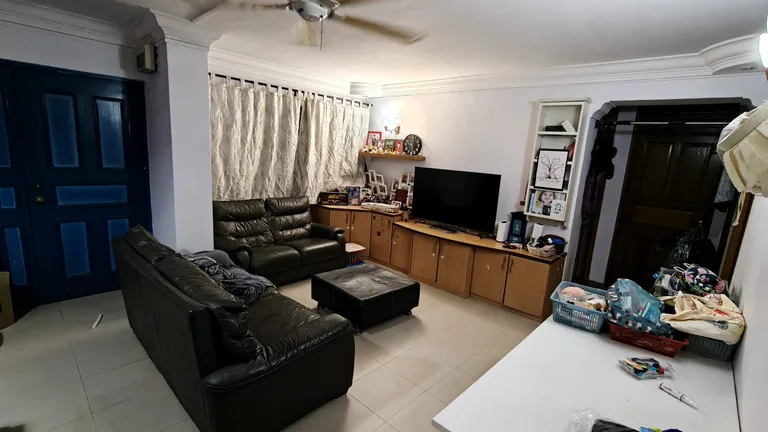 Blk 899A WOODLANDS DR 50 image 1 of 5