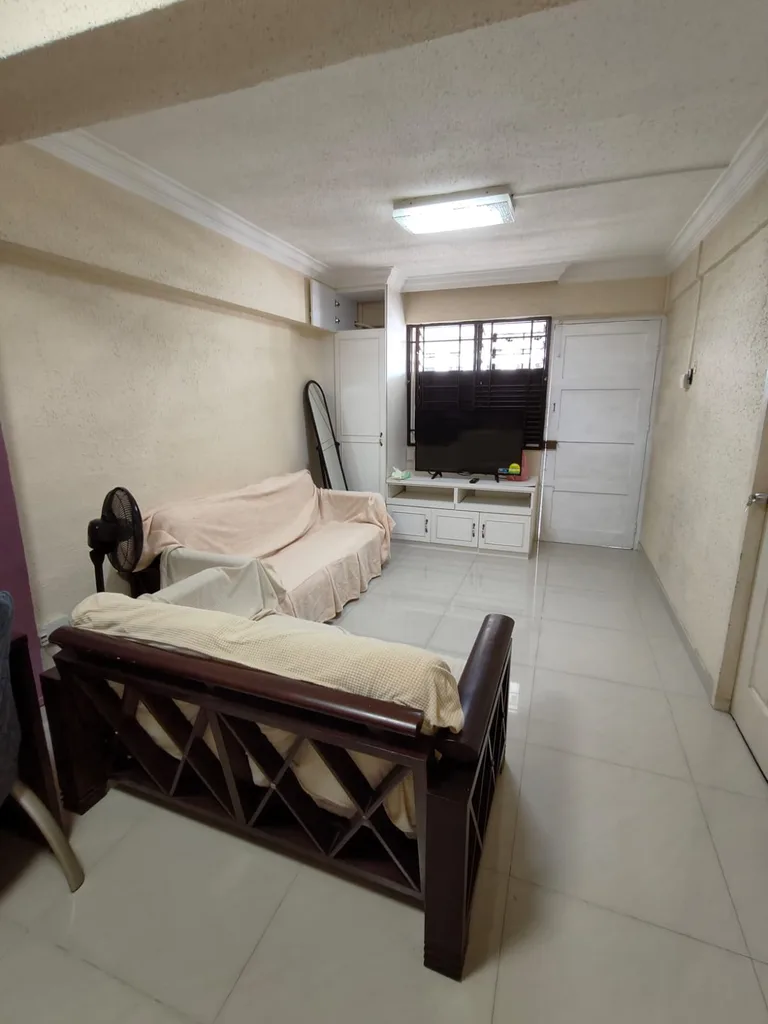 Blk 42 TELOK BLANGAH RISE image 1 of 7