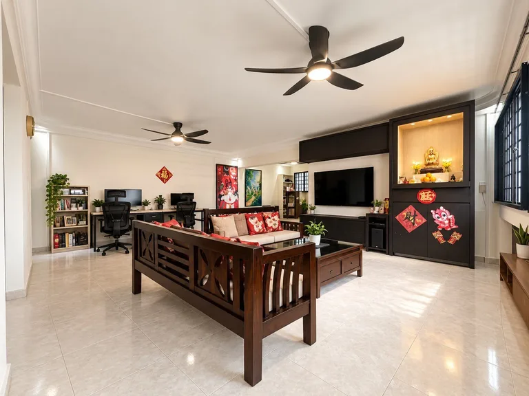 Blk 527 CHOA CHU KANG ST 51 image 1 of 10