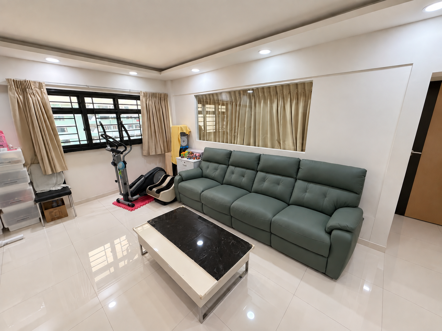 Blk 205 ANG MO KIO AVE 1 photo 4