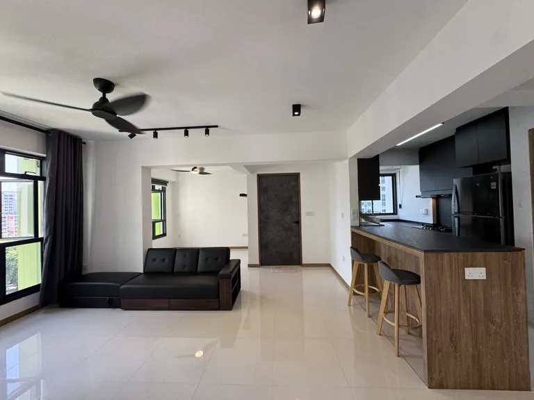 Blk 104A BIDADARI PK DR image 1 of 4