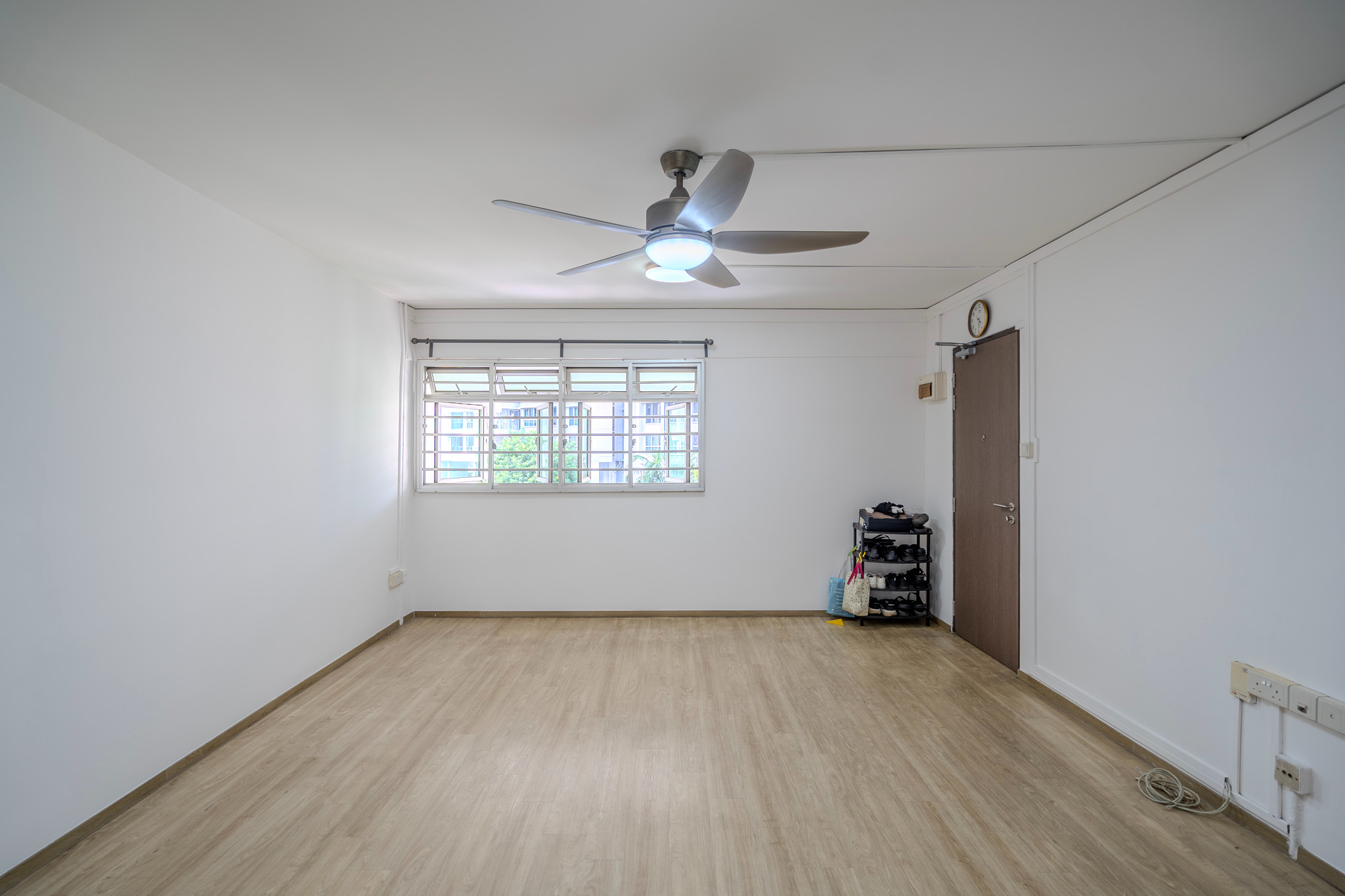 Blk 315 CLEMENTI AVE 4 image 1 of 10