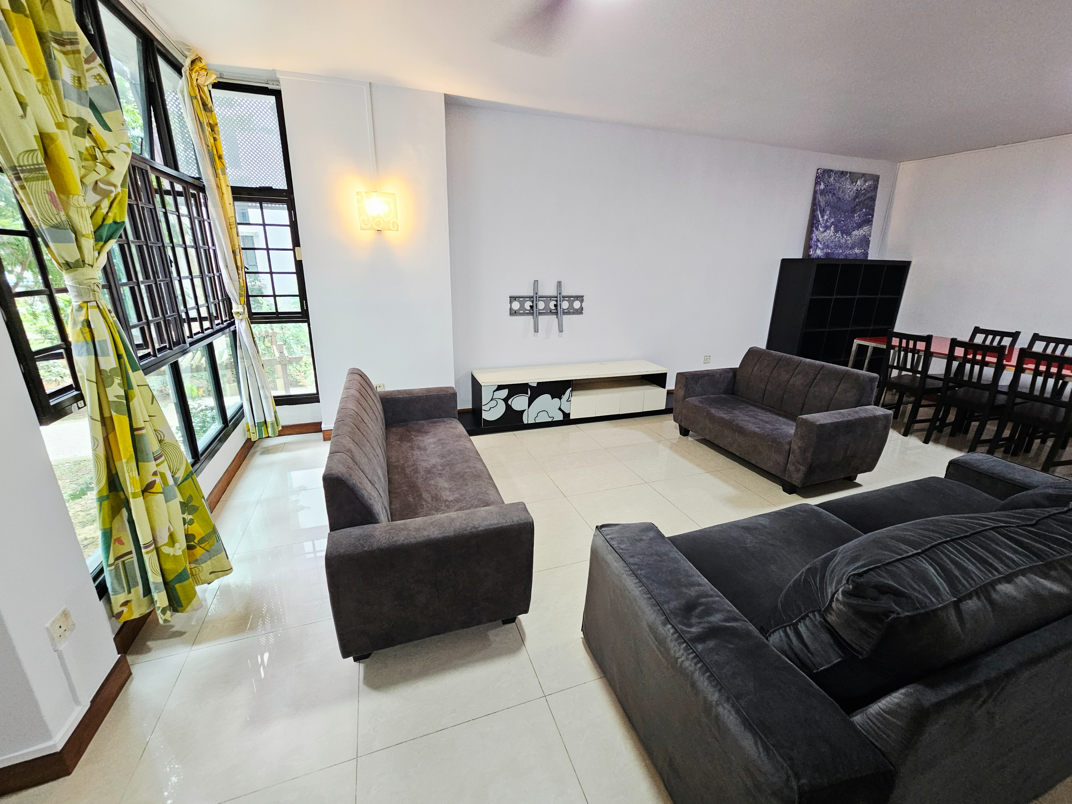 Blk 630 SENJA RD image 1 of 10