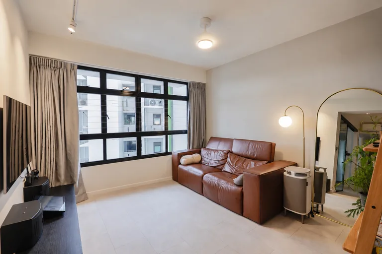 Blk 112B ALKAFF CRES image 1 of 10