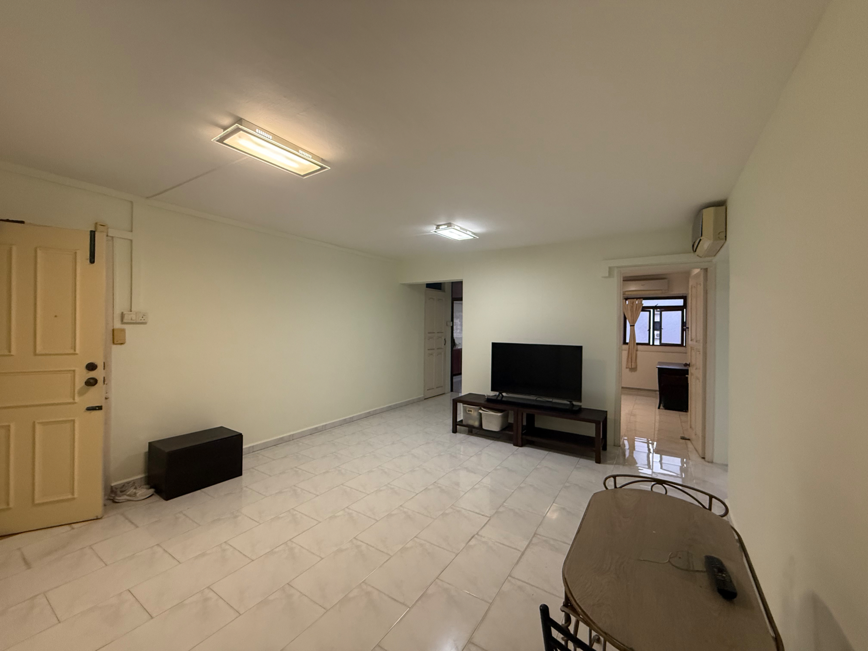 Blk 638 ANG MO KIO AVE 6 image 1 of 5